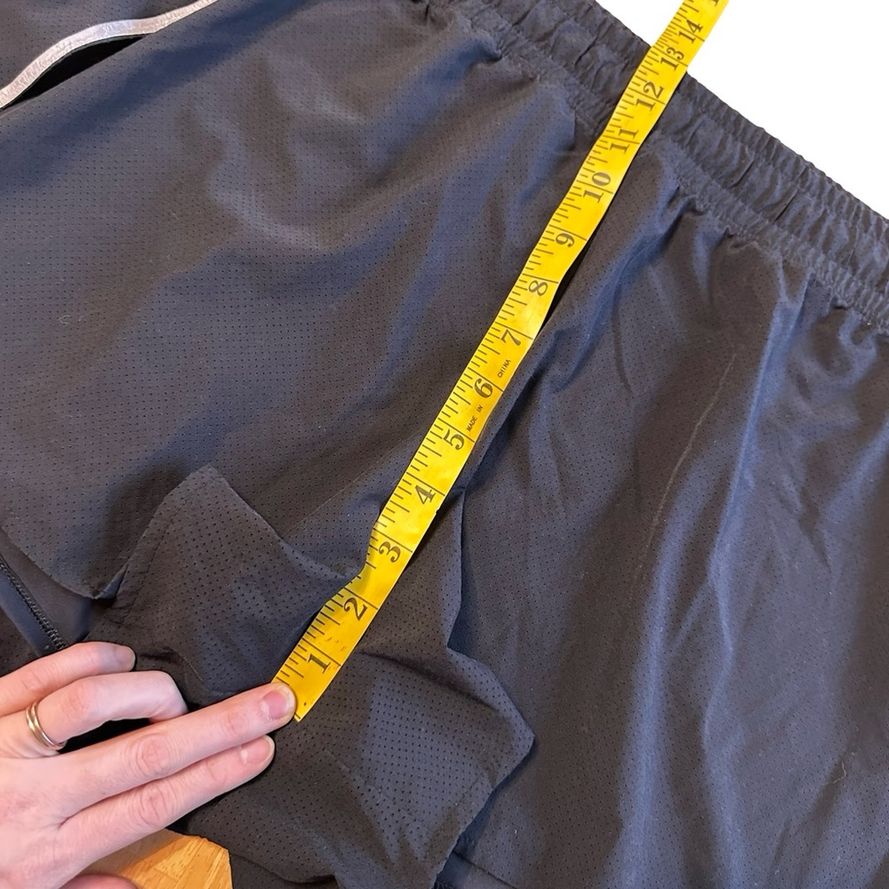 Spyder Black Athletic Shorts Size XL Workout Walking Running Yoga Sporty Track - Picture 8 of 9